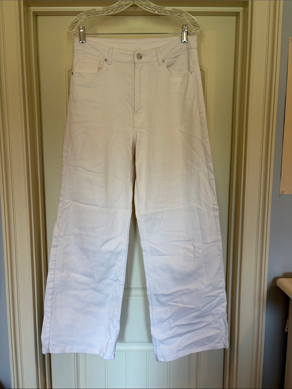 Divided Women's White Bootcut Jeans